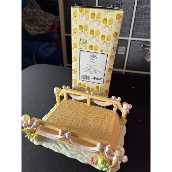 Precious Moments 104024 2002 Summer‎ Vignette Accessory - Picture 4 of 8